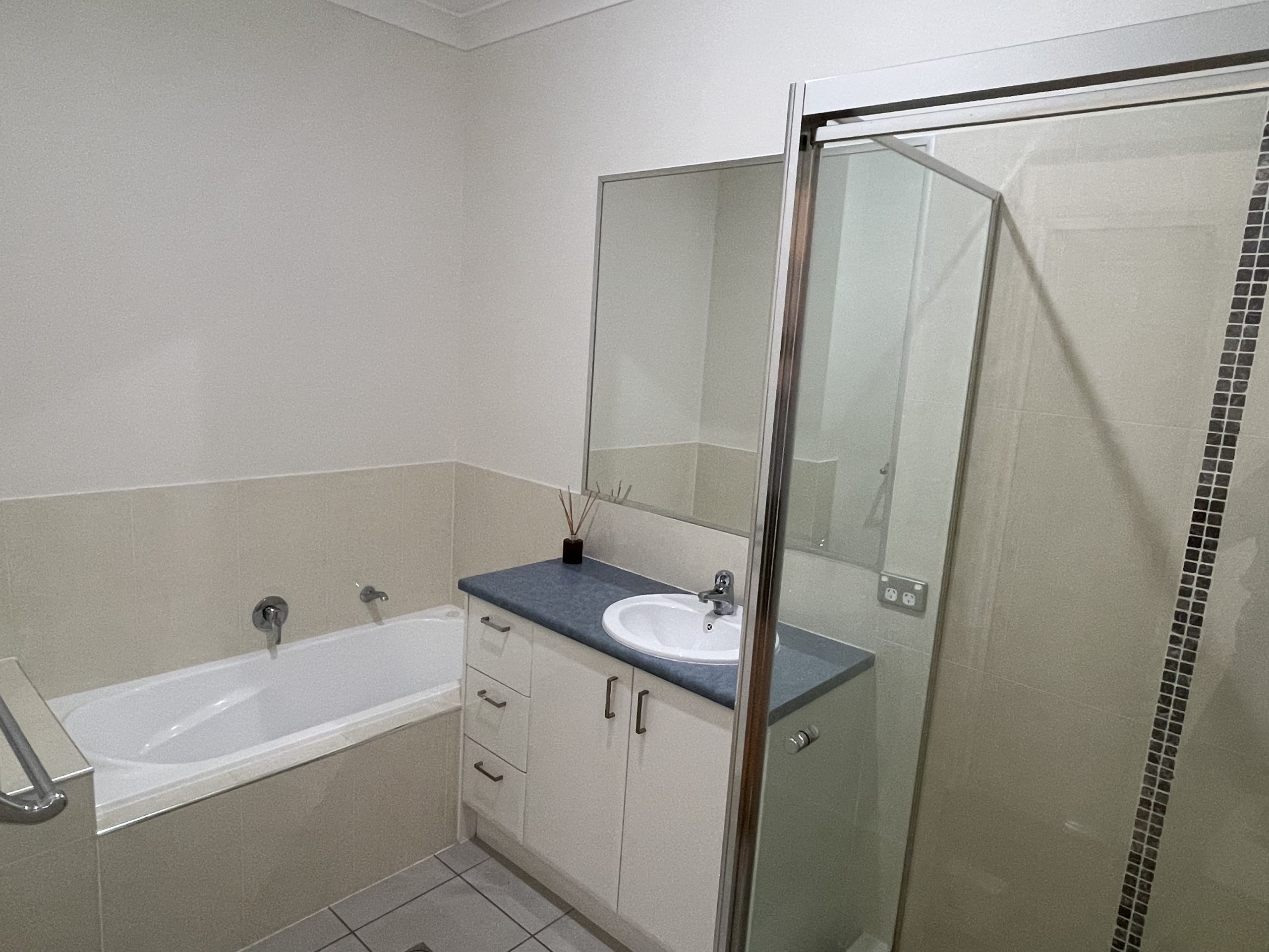 2-12-14-georgina-street-woody-point-qld-4019-crown-properties-qld