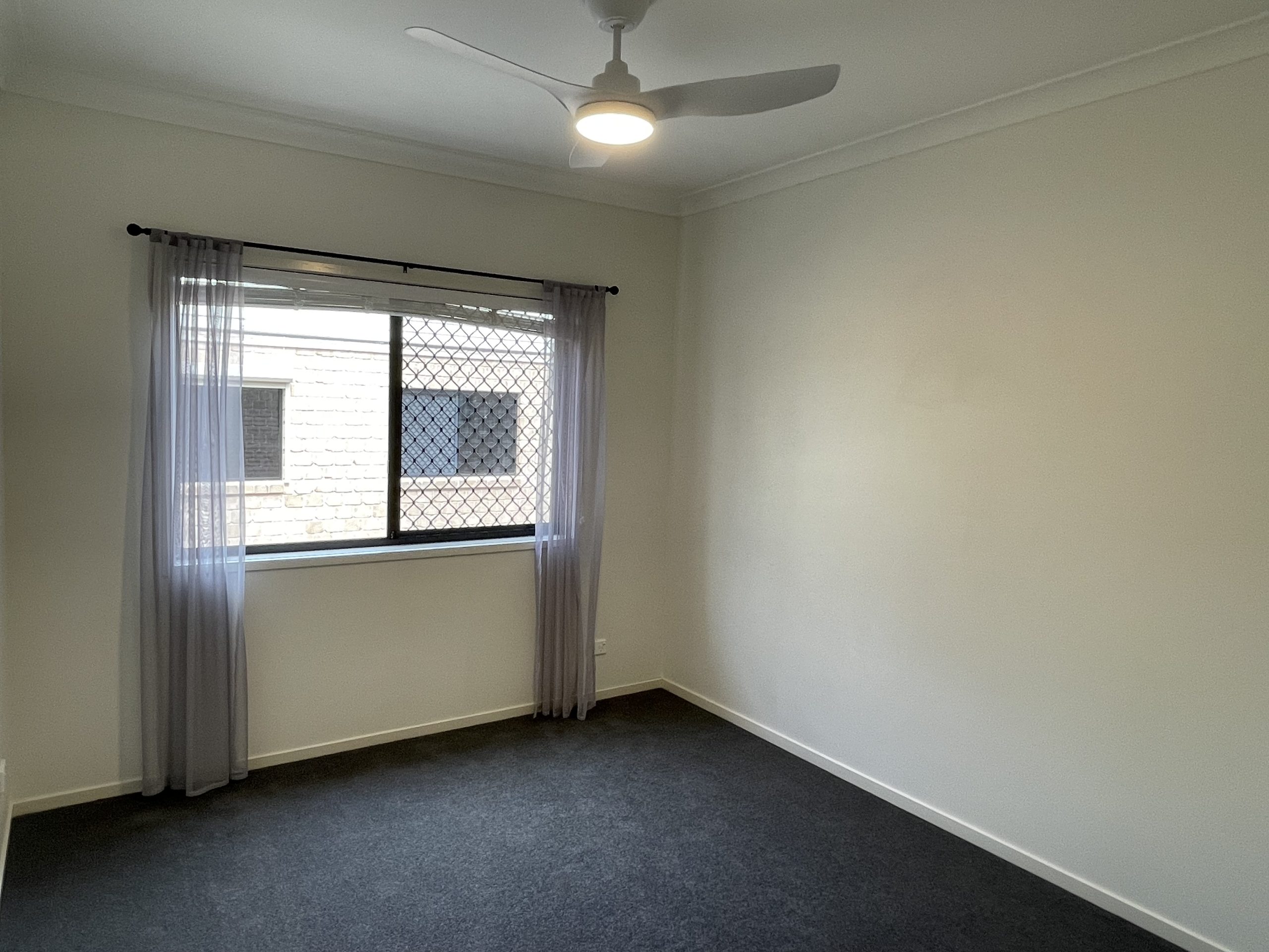 2-12-14-georgina-street-woody-point-qld-4019-crown-properties-qld