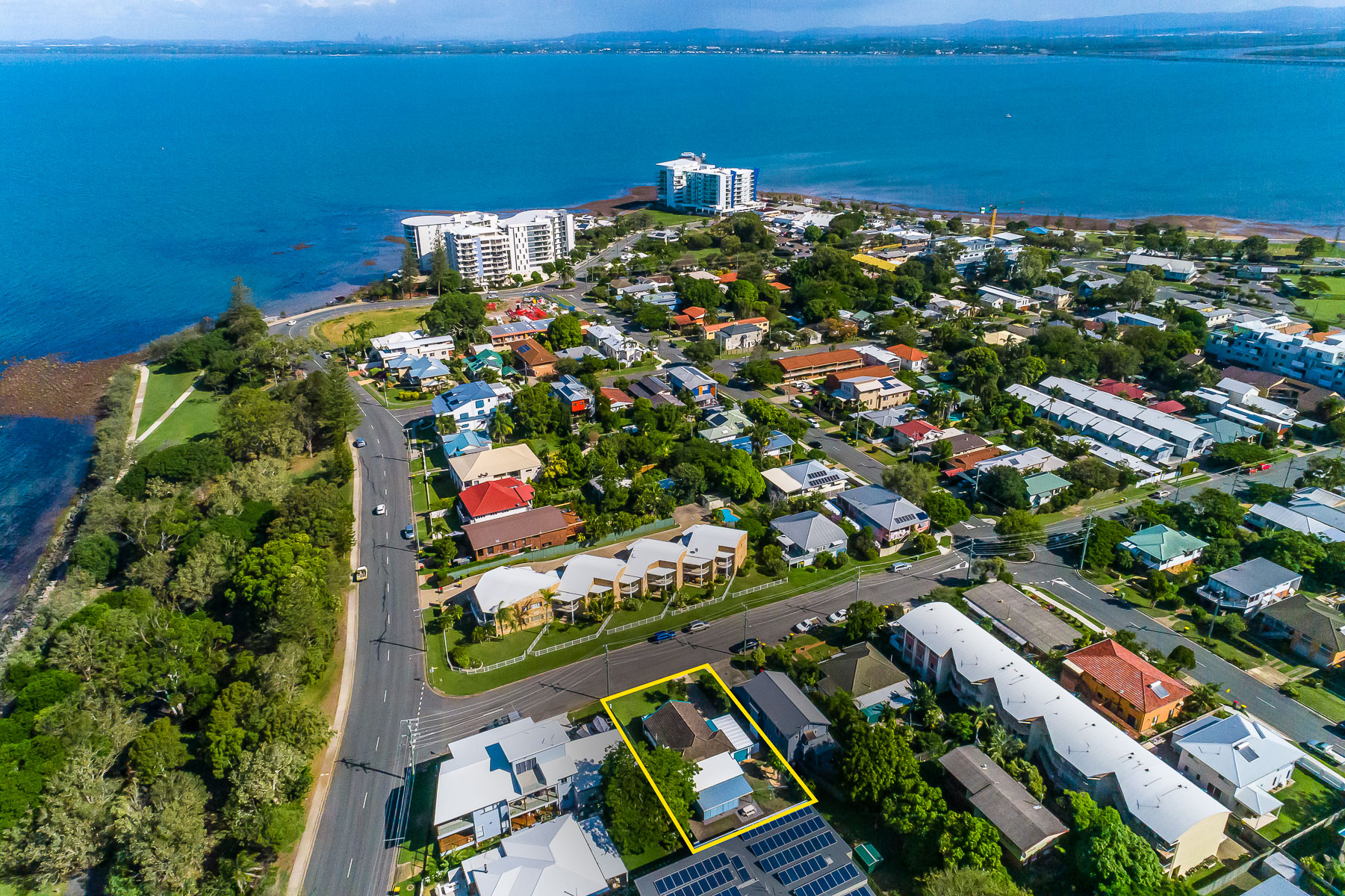 2 Caroline St, WOODY POINT QLD 4019 Crown Properties Qld